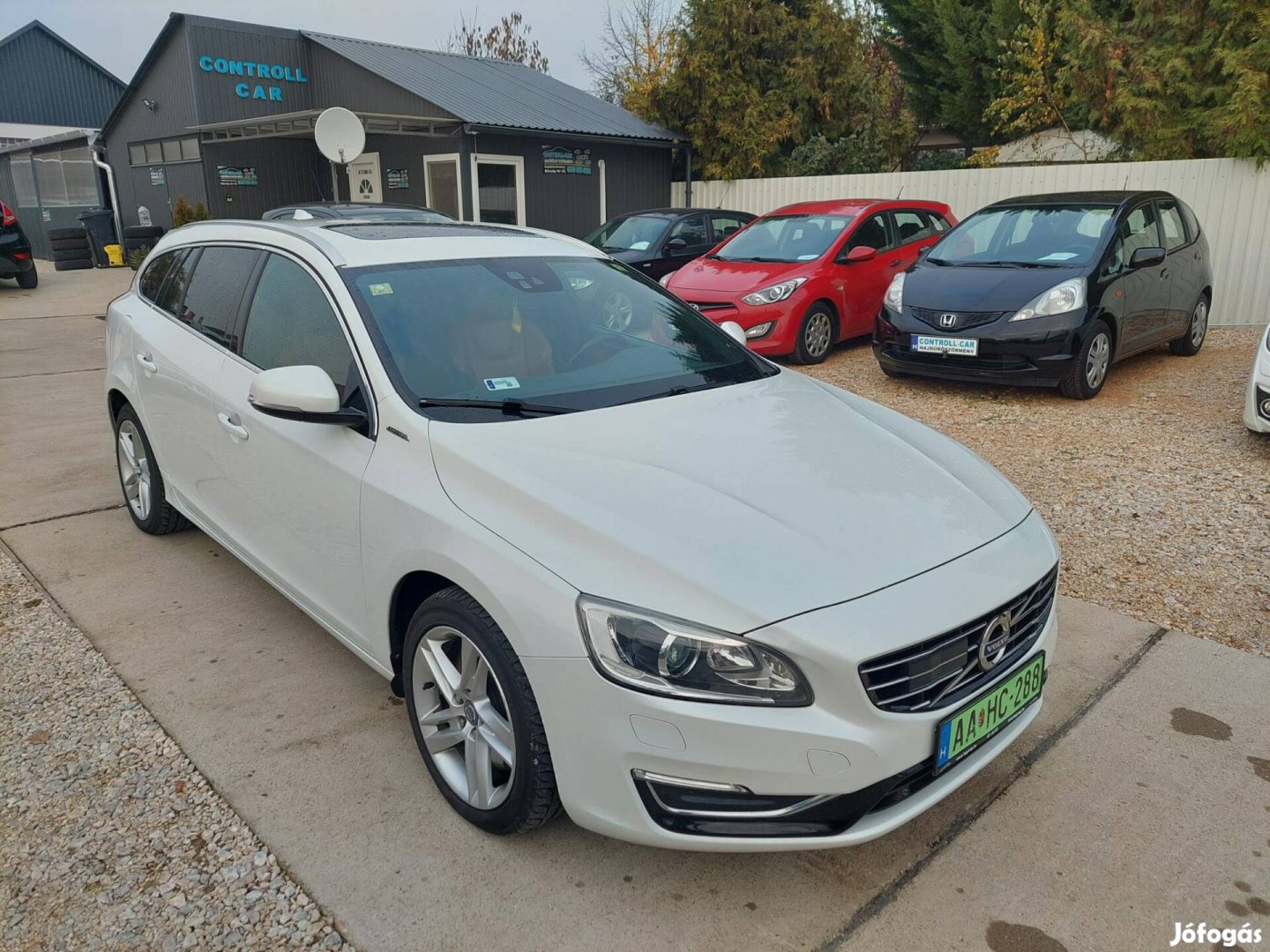 Volvo V60 2.4 D [D6] Phev AWD Summum Geartronic...